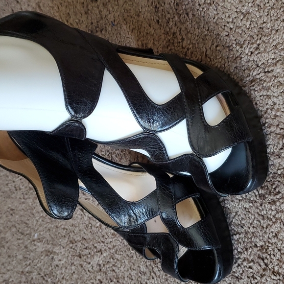 Prada back zip open shoes - Picture 4 of 15
